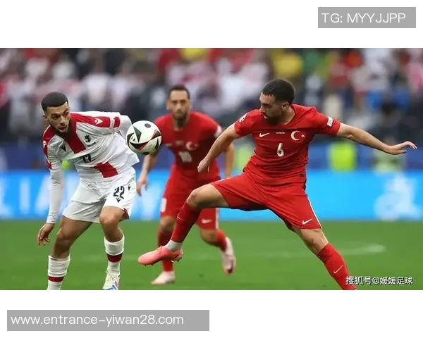 2016年土耳其对捷克比赛回顾：精彩进球与战术分析